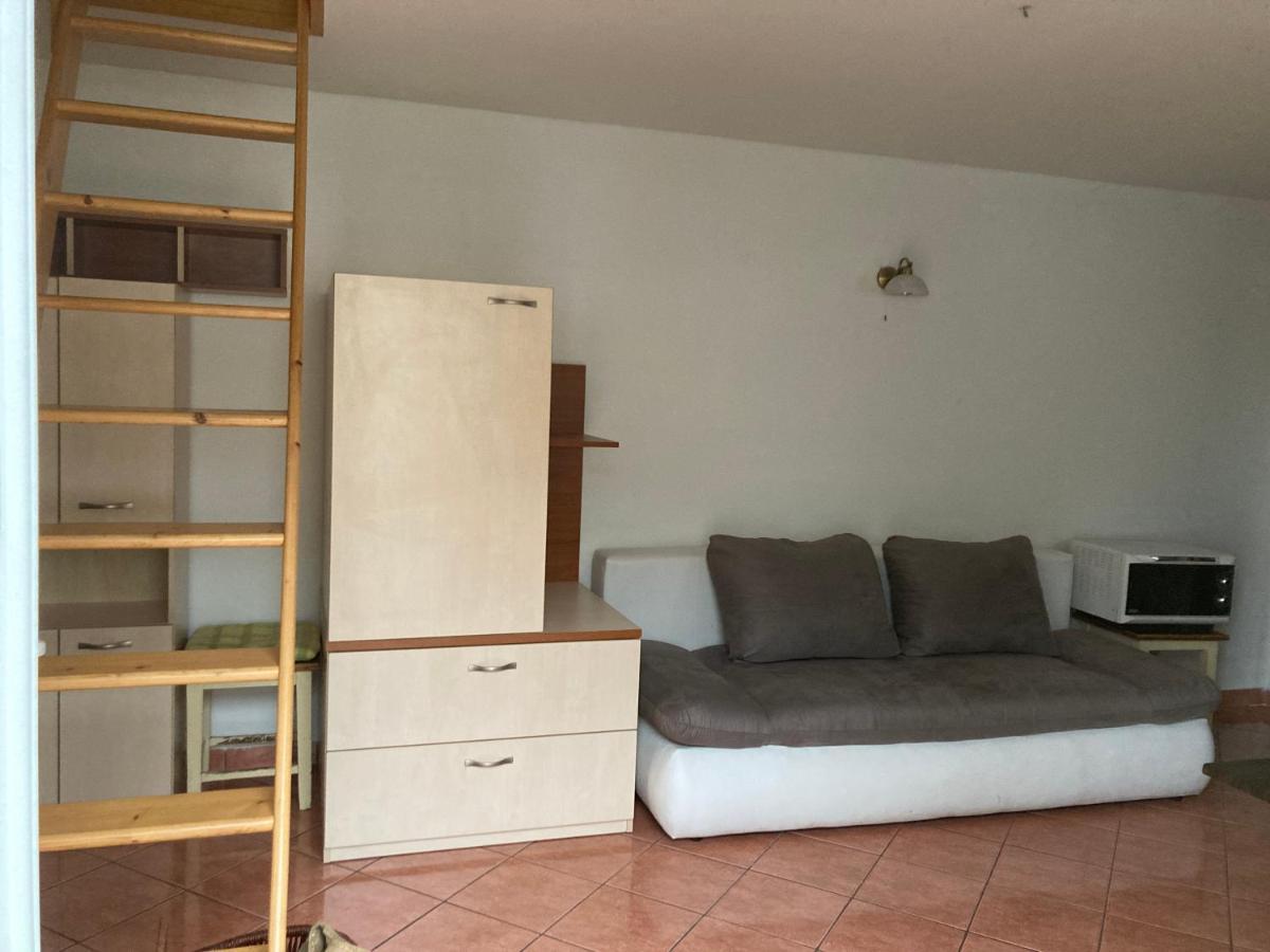 U Klarinky Pension Postorna Buitenkant foto